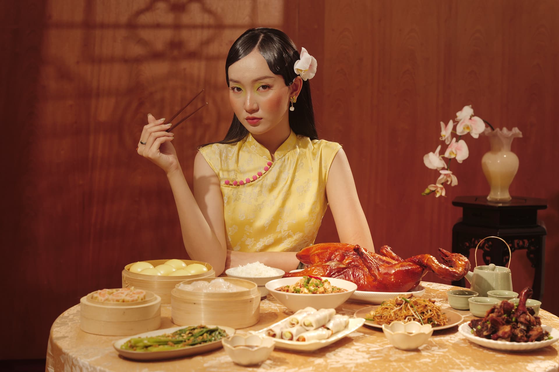 CHINESE FOOD x FASHION MODEL